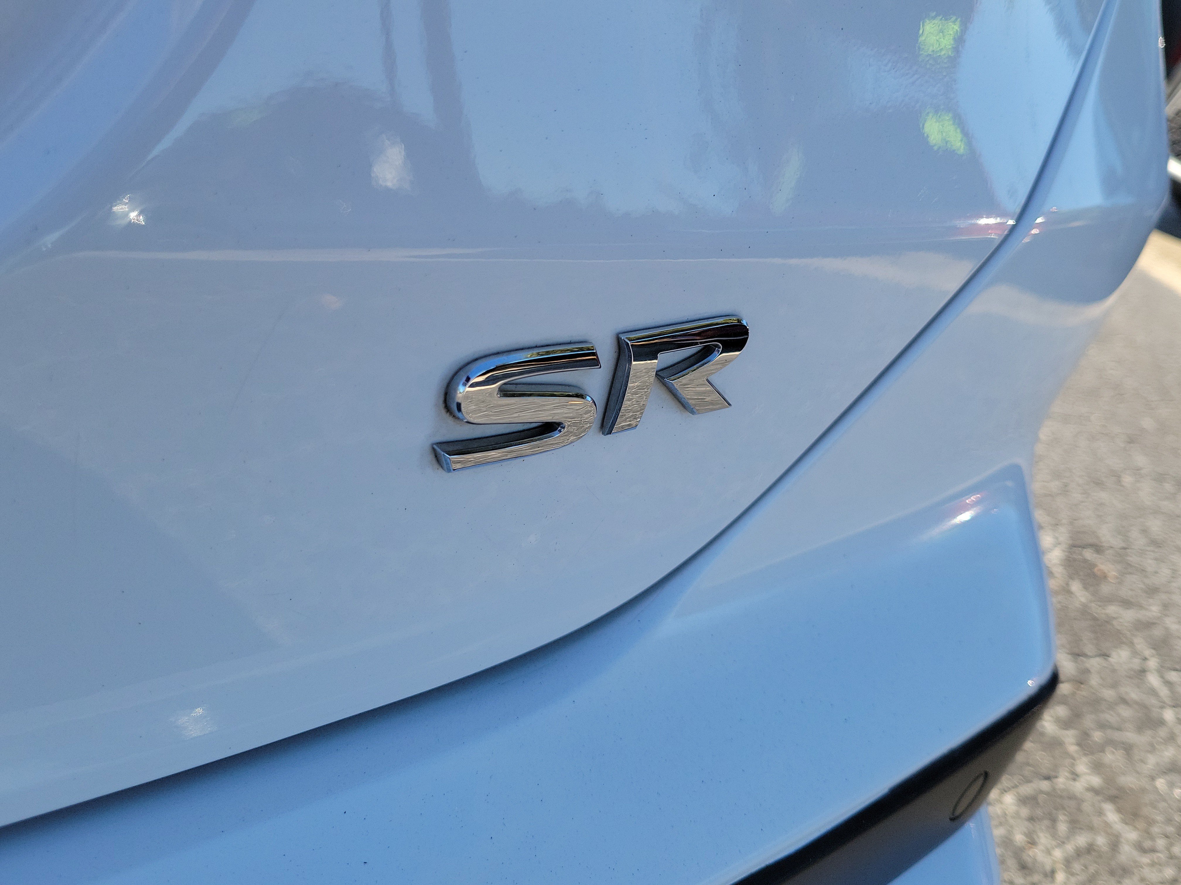 Certified 2024 Nissan Kicks SR FWD image 8