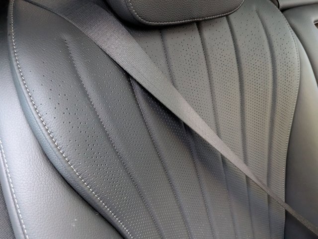 Used 2023 Mercedes-Benz S 500 S 500 image 19