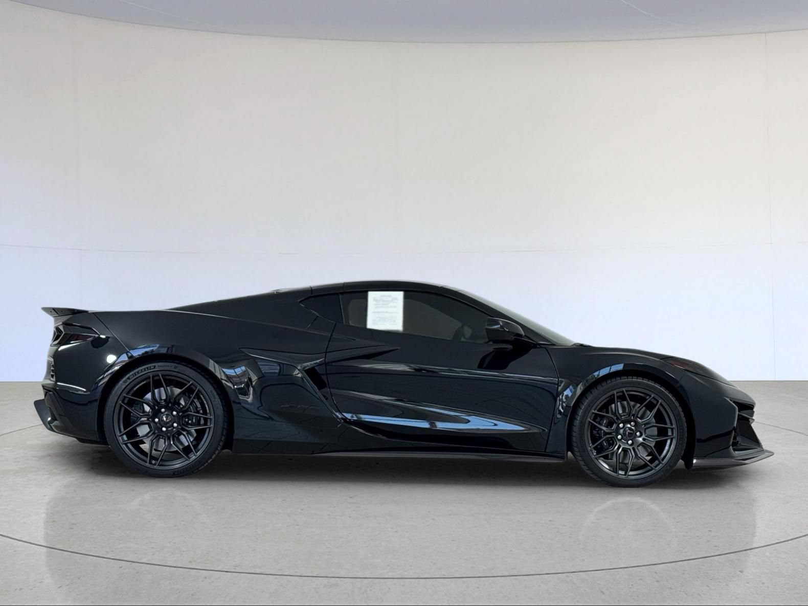 Used 2024 Chevrolet Corvette Z06 w/ Battery Protection Package RWD image 8