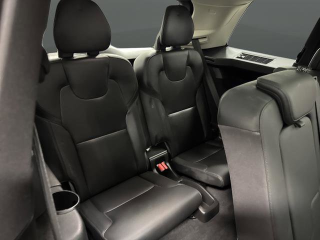 Used 2024 Volvo XC90 B5 Plus image 32