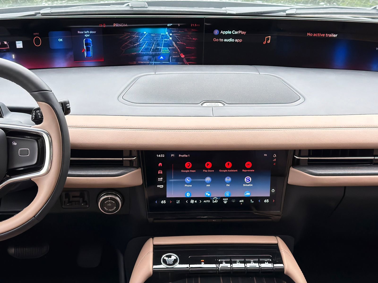 New 2026 Lincoln Navigator Black Label AWD/4WD image 22