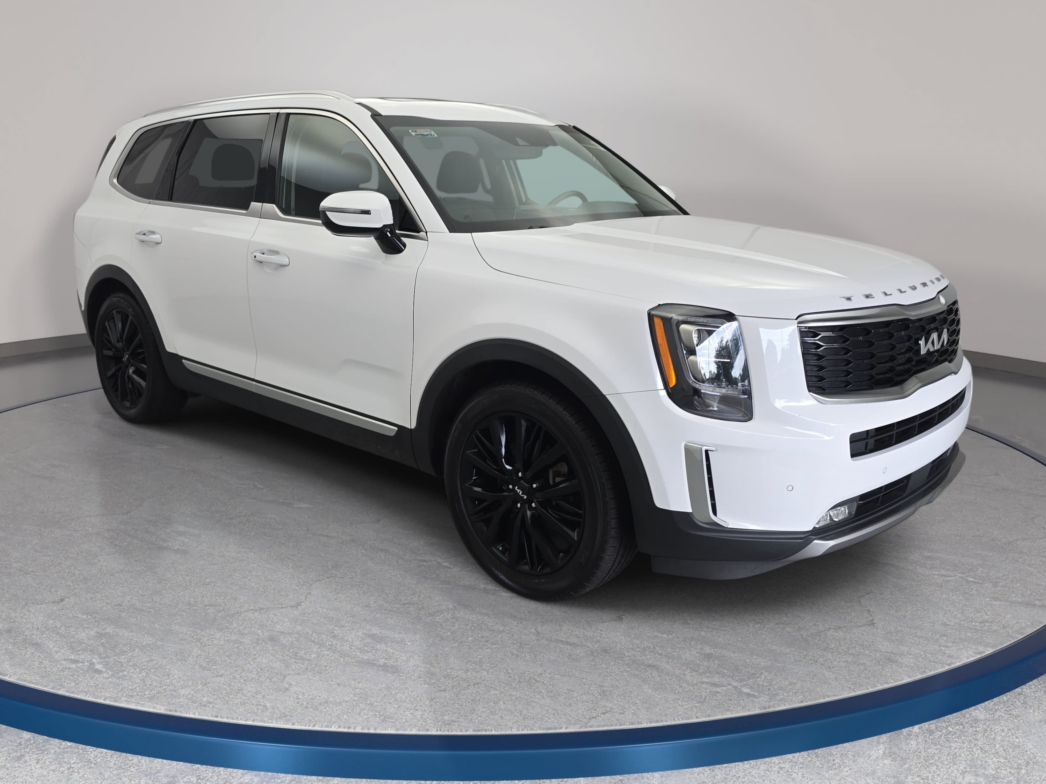 Used 2022 Kia Telluride SX w/ SX Prestige Package AWD/4WD image 3