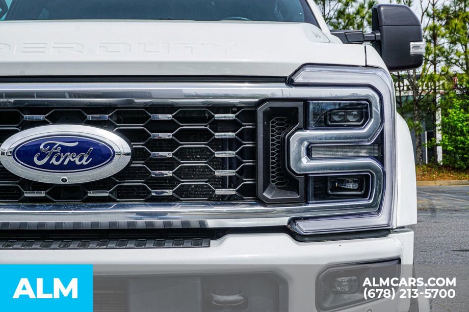 Used 2025 Ford F450 Platinum w/ FX4 Off-Road Package image 12