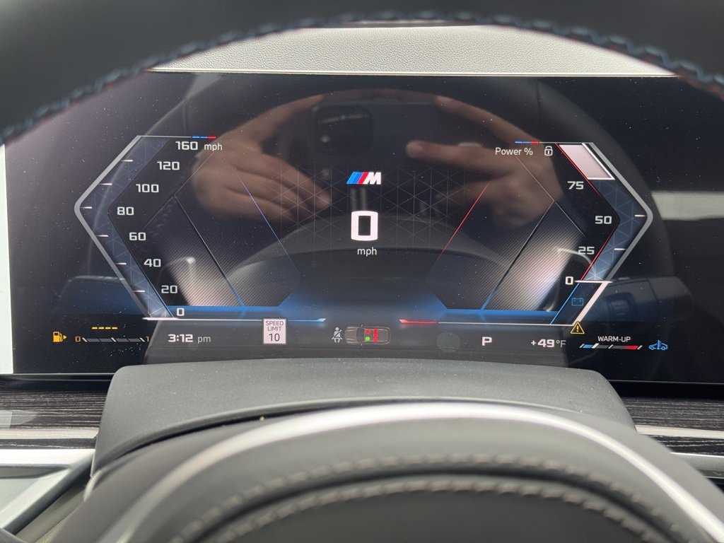 New 2026 BMW X7 M60i w/ Executive Package image 30