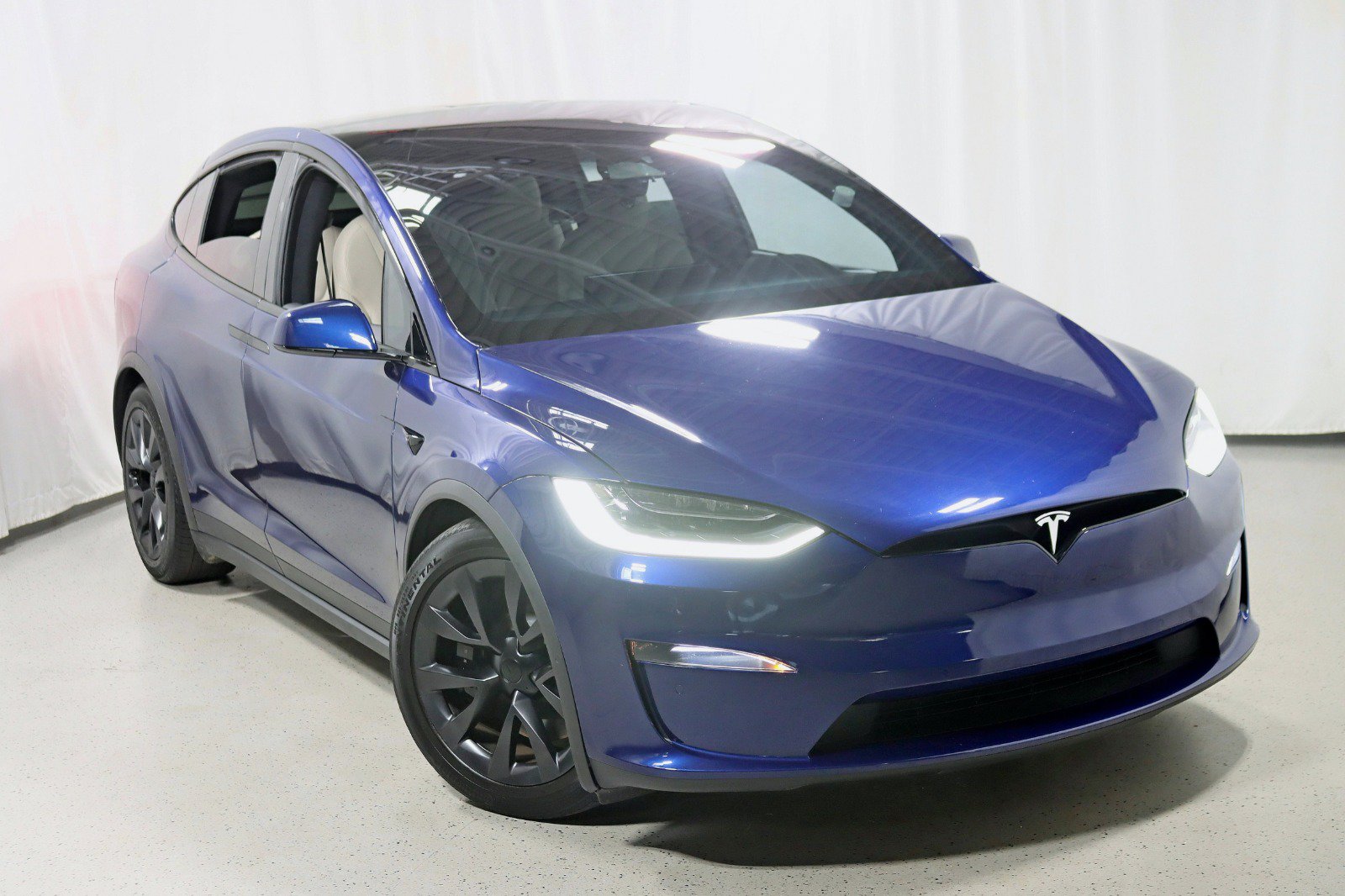 Used 2023 Tesla Model X AWD/4WD image 6