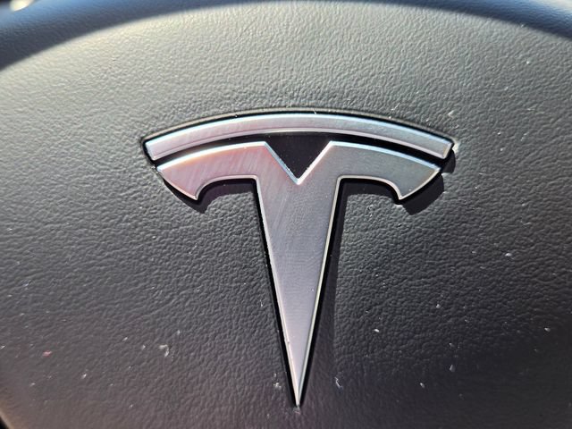 Used 2022 Tesla Model Y Long Range AWD/4WD image 52