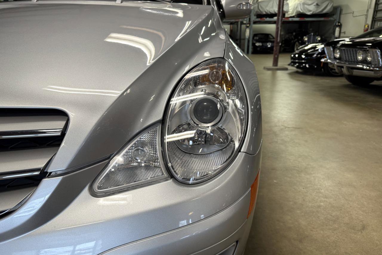 Used 2007 Mercedes-Benz R 350 4MATIC image 23