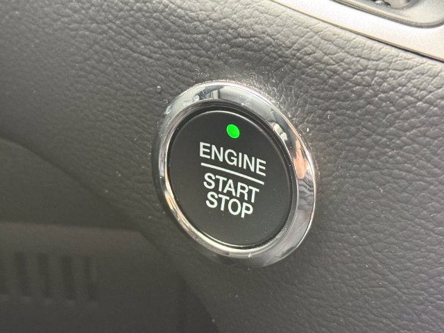 Certified 2024 Ford Edge SEL w/ Convenience Package AWD/4WD image 16