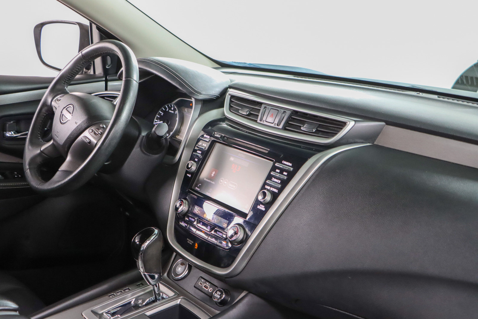 Used 2023 Nissan Murano SV FWD image 25