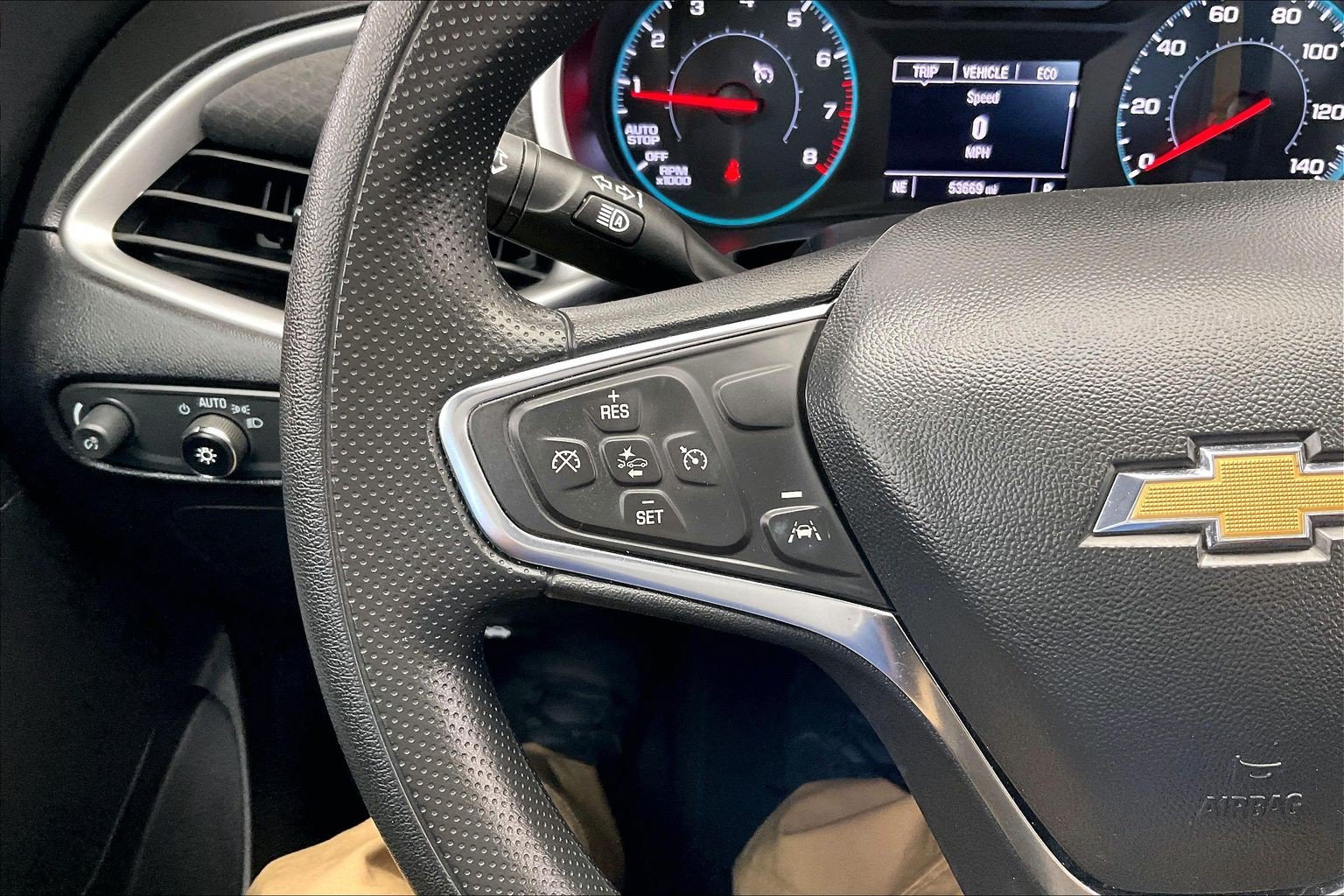 Used 2025 Chevrolet Malibu LT FWD image 20