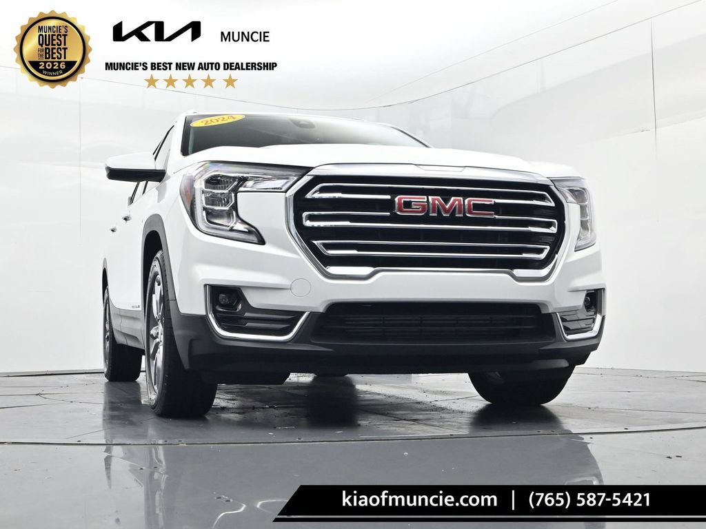 Used 2024 GMC Terrain SLT w/ Infotainment Package II FWD image 41