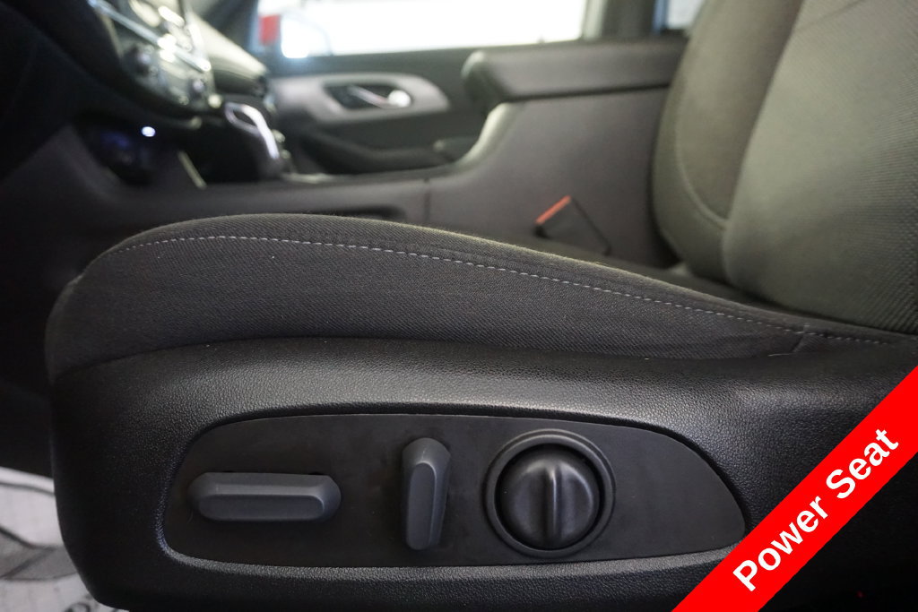Used 2023 Chevrolet Traverse LT AWD/4WD image 7