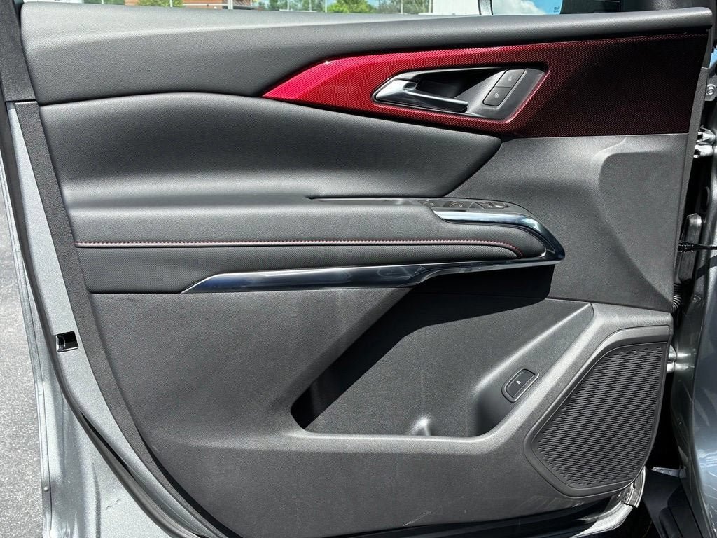 New 2026 Chevrolet Traverse Z71 AWD/4WD image 3