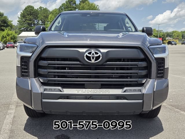 Used 2023 Toyota Tundra SR5 w/ SR5 Convenience Package AWD/4WD image 8