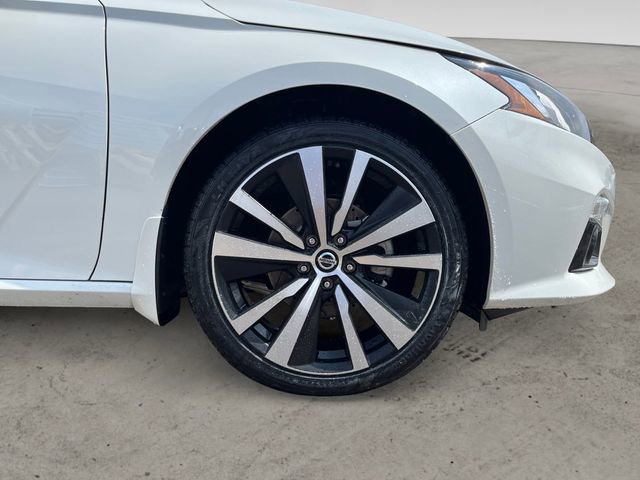 Used 2022 Nissan Altima 2.5 Platinum AWD/4WD image 15