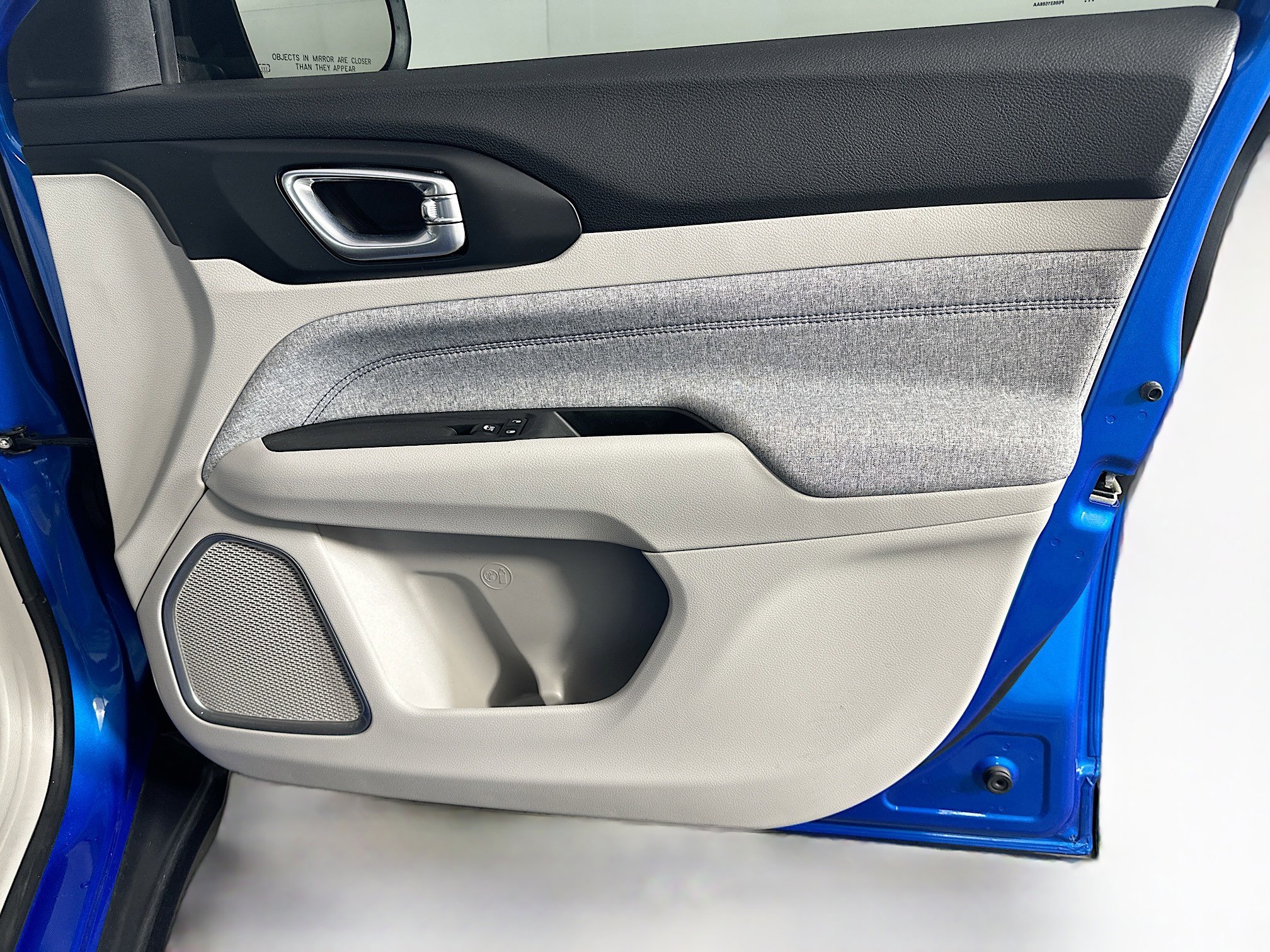 Used 2023 Jeep Compass Latitude image 33