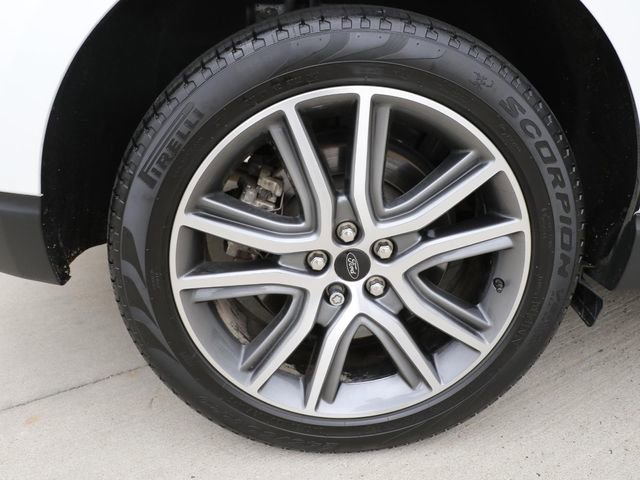 Used 2024 Ford Edge Titanium w/ Equipment Group 301A AWD/4WD image 7