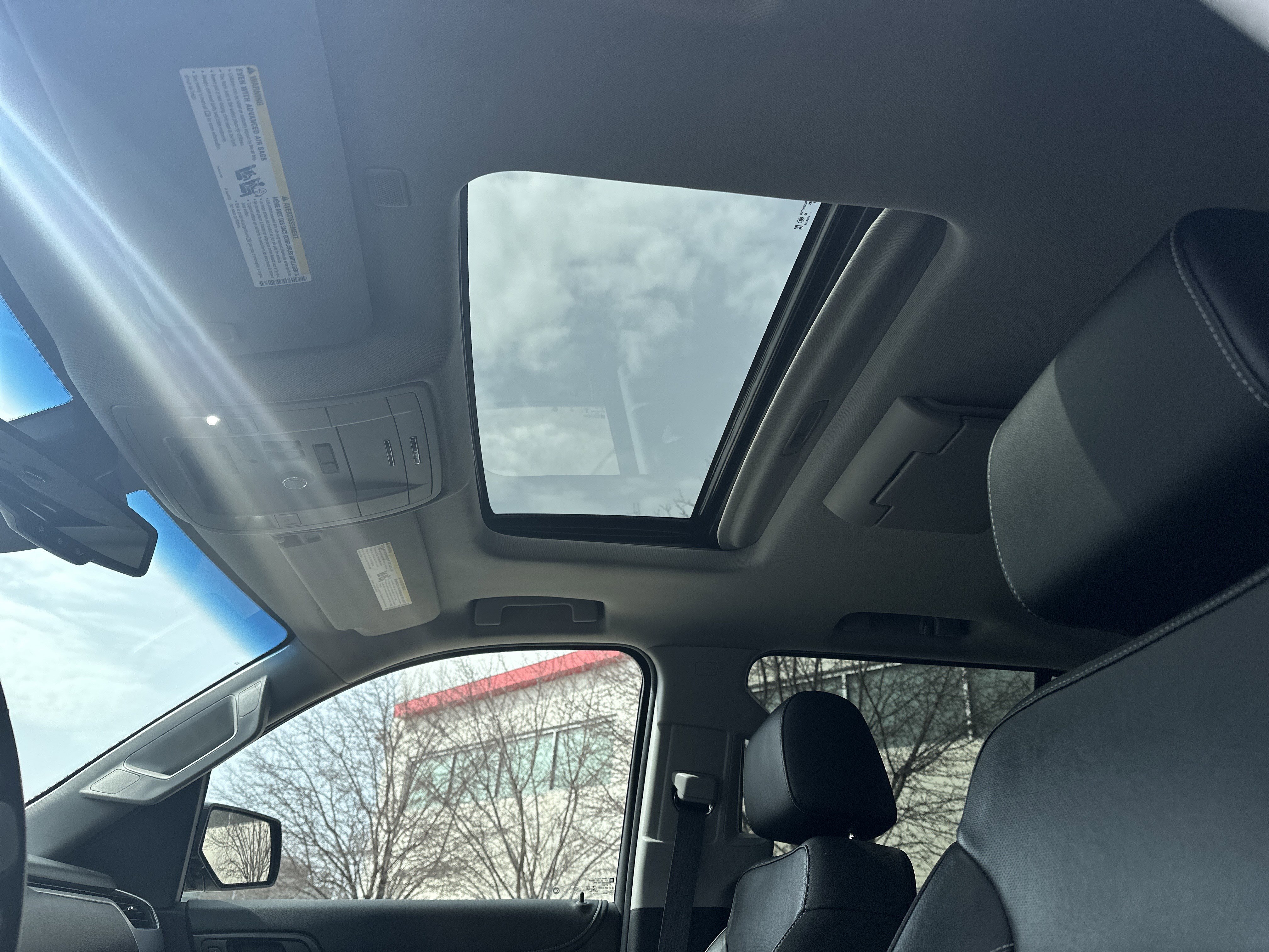 Used 2020 GMC Yukon SLT w/ Open Road Package image 37