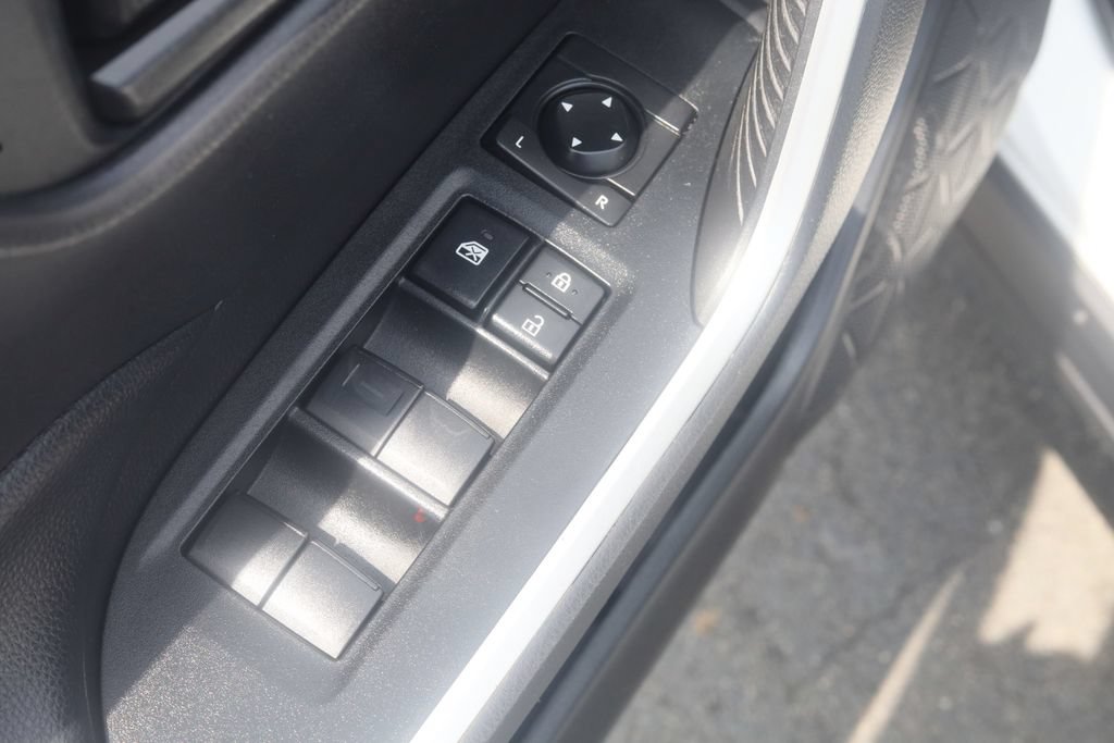 Used 2024 Toyota RAV4 LE AWD/4WD image 29