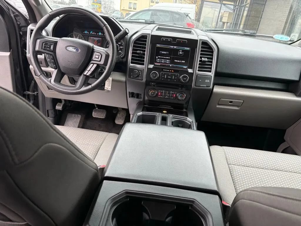 Used 2015 Ford F150 XLT w/ Equipment Group 302A Luxury AWD/4WD image 10