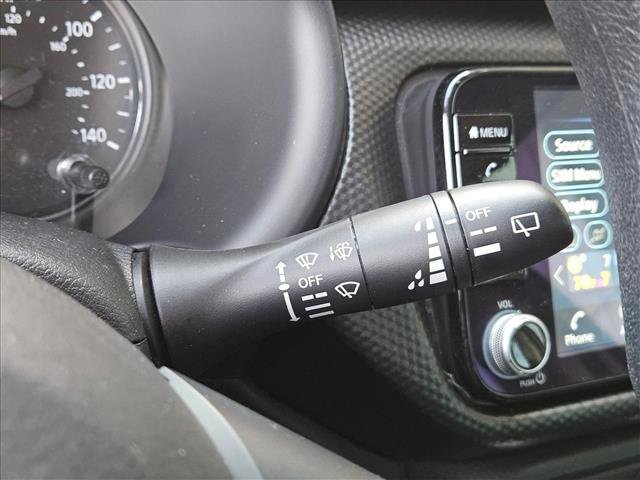 Used 2024 Nissan Kicks SV w/ Interior Electronics Package FWD image 16