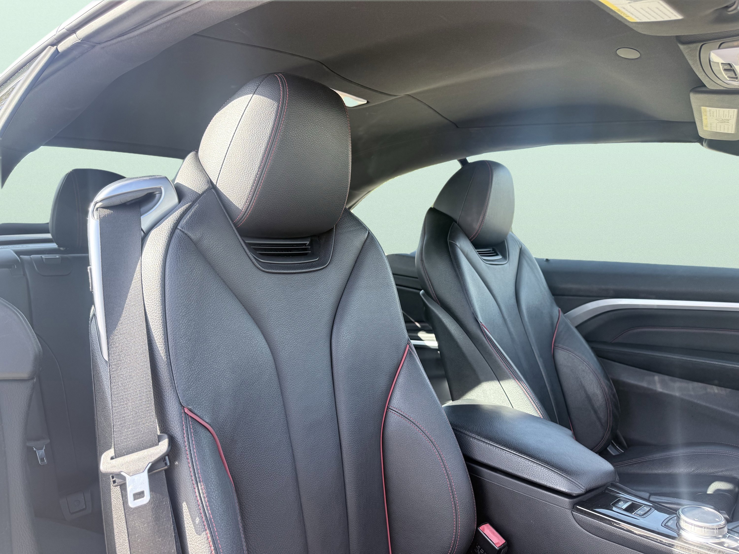 Used 2020 BMW 430i Convertible w/ Convenience Package image 21