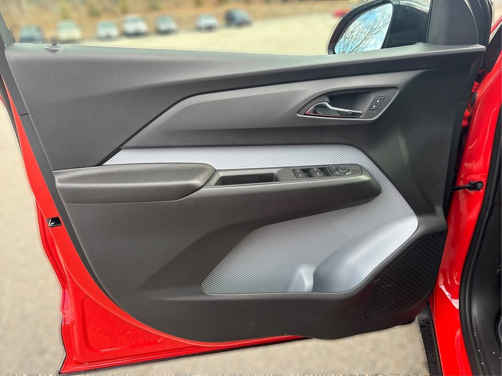 New 2027 Chevrolet Bolt RS w/ Technology Package FWD image 20