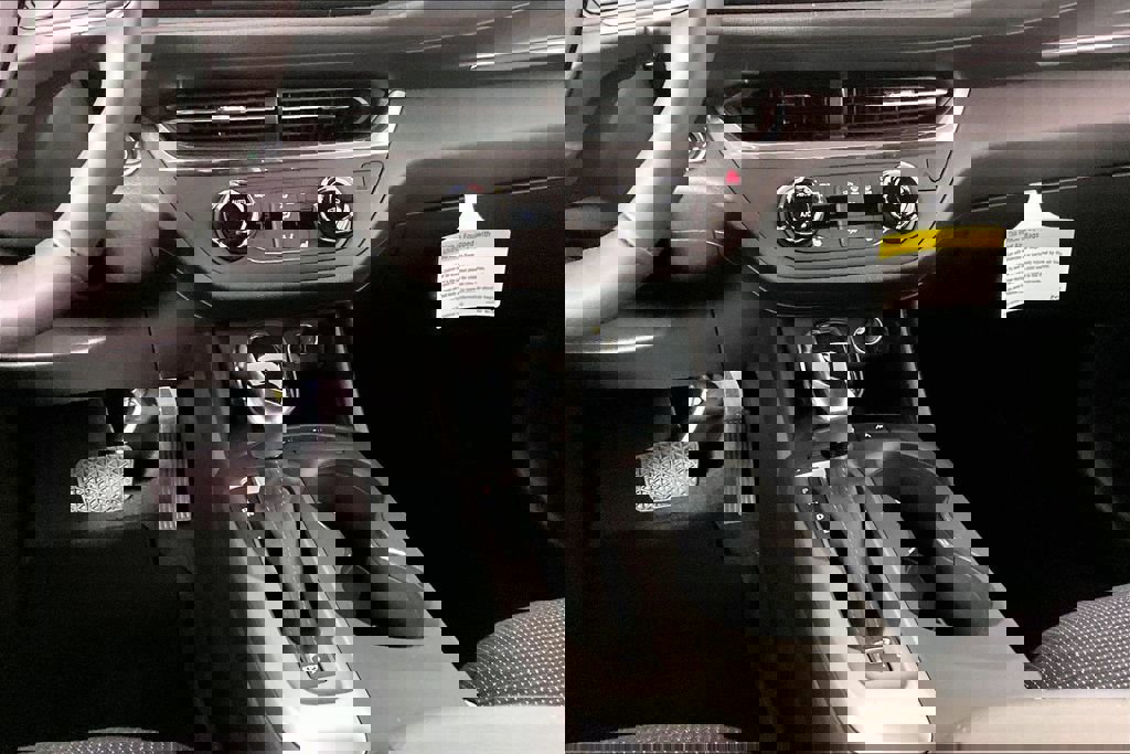 New 2025 Buick Envista Preferred w/ Convenience I Package image 7