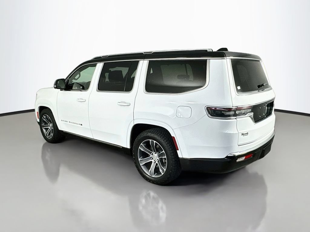 Used 2023 Jeep Grand Wagoneer 4WD image 5