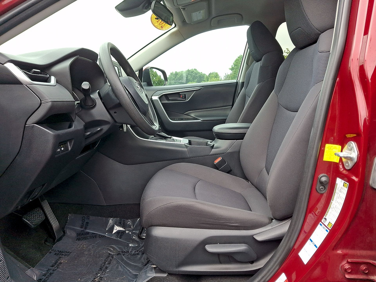 Used 2019 Toyota RAV4 LE w/ All Weather Liner Package AWD/4WD image 11