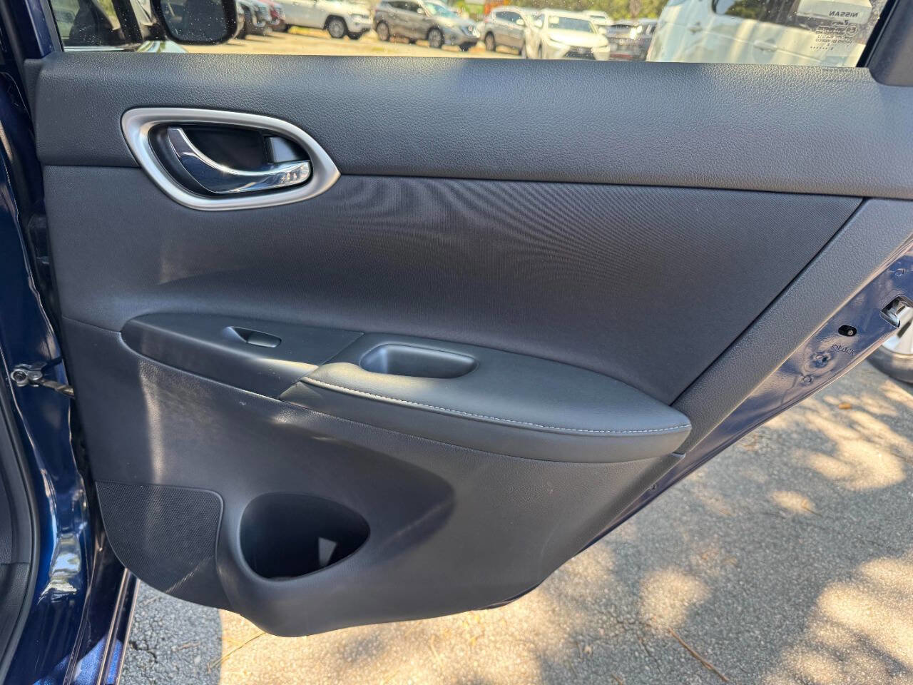 Used 2019 Nissan Sentra SV w/ Special Edition Package FWD image 43