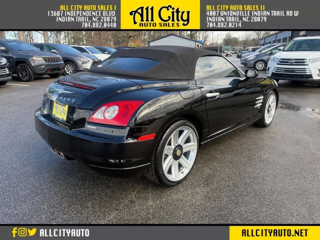 Used 2005 Chrysler Crossfire Limited image 7
