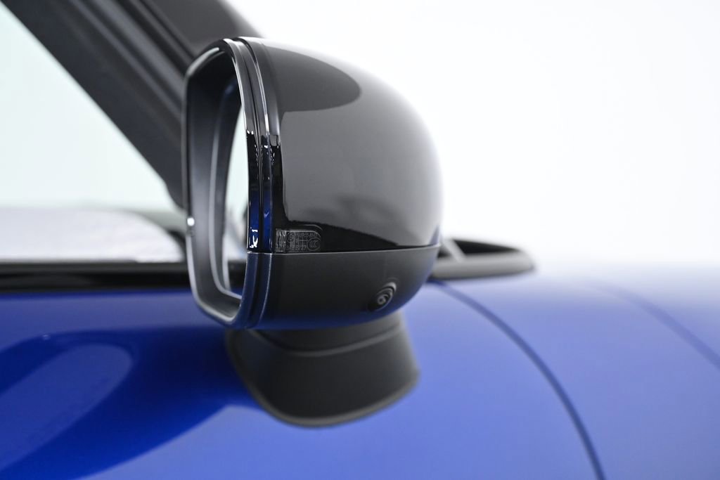 Certified 2025 MINI Cooper S image 11