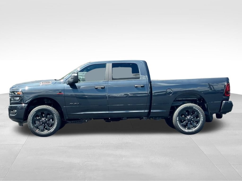 New 2026 RAM 2500 Big Horn AWD/4WD image 4