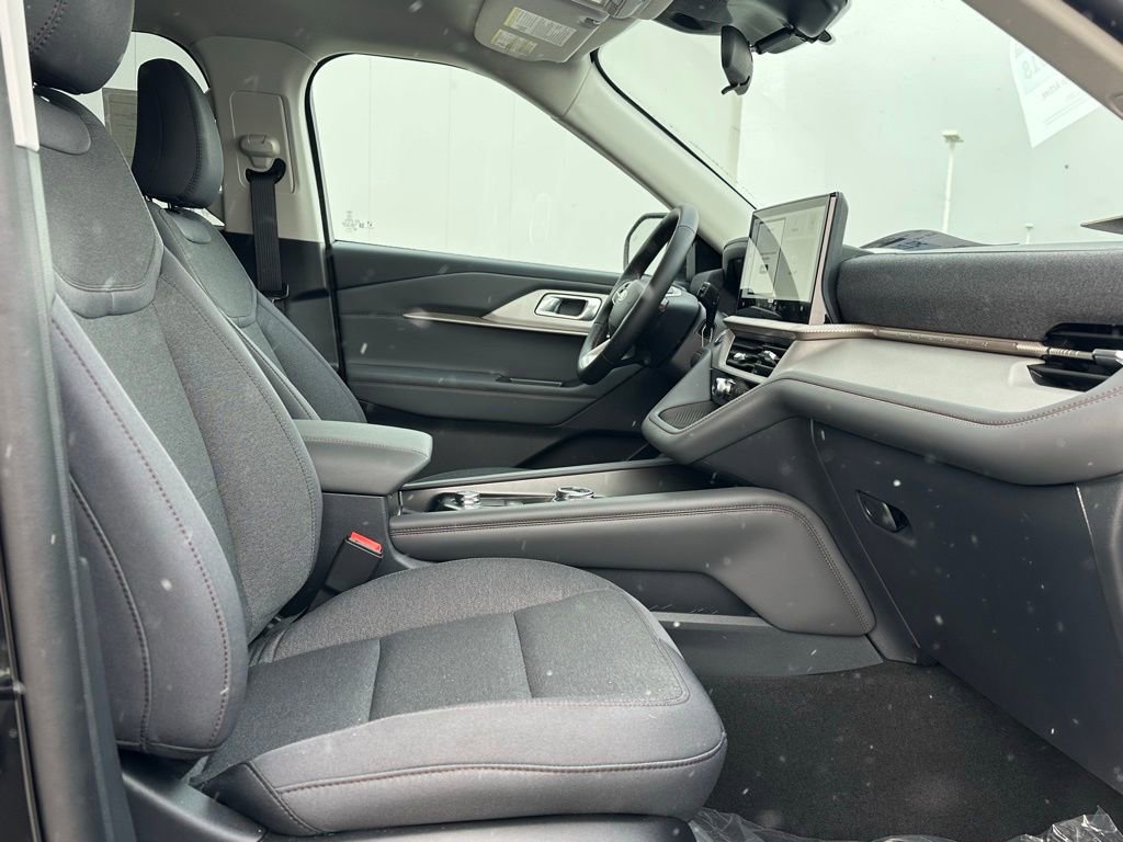 New 2026 Ford Explorer Active image 22