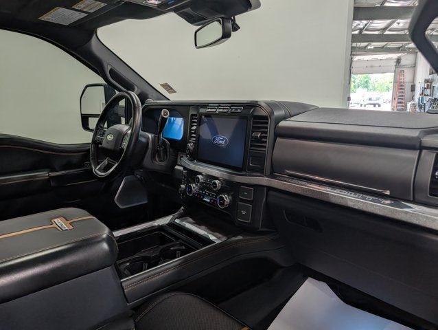 Used 2024 Ford F350 Platinum w/ FX4 Off-Road Package AWD/4WD image 21