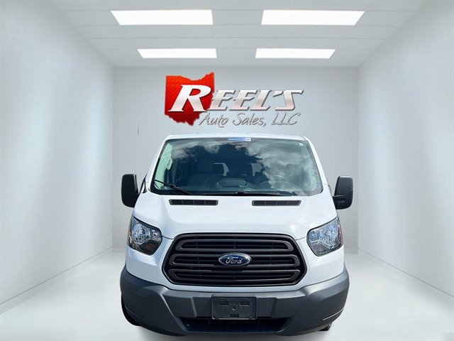 Used 2018 Ford Transit 150 XL RWD image 3
