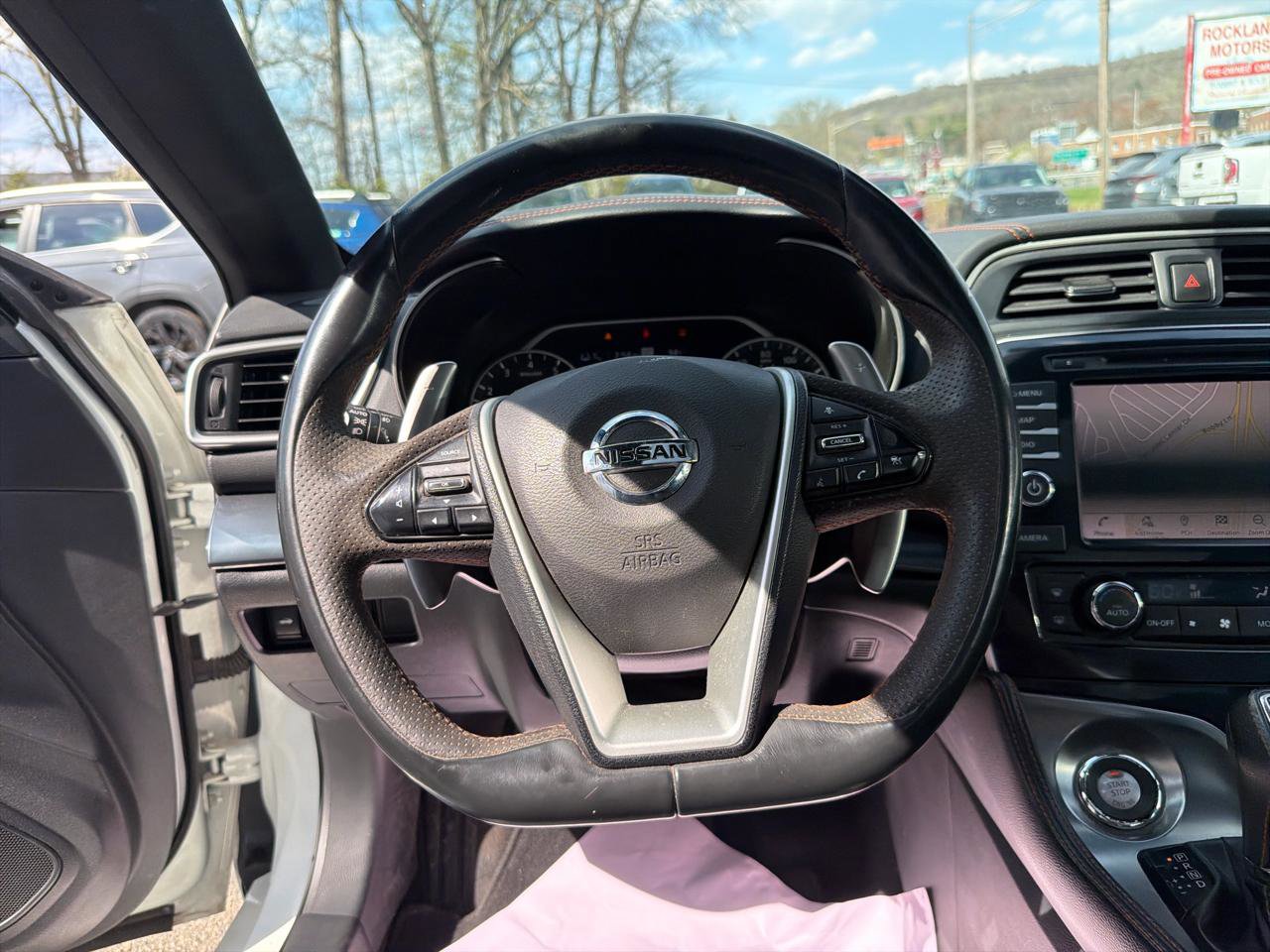 Used 2021 Nissan Maxima SR w/ Sport Mat Group FWD image 22