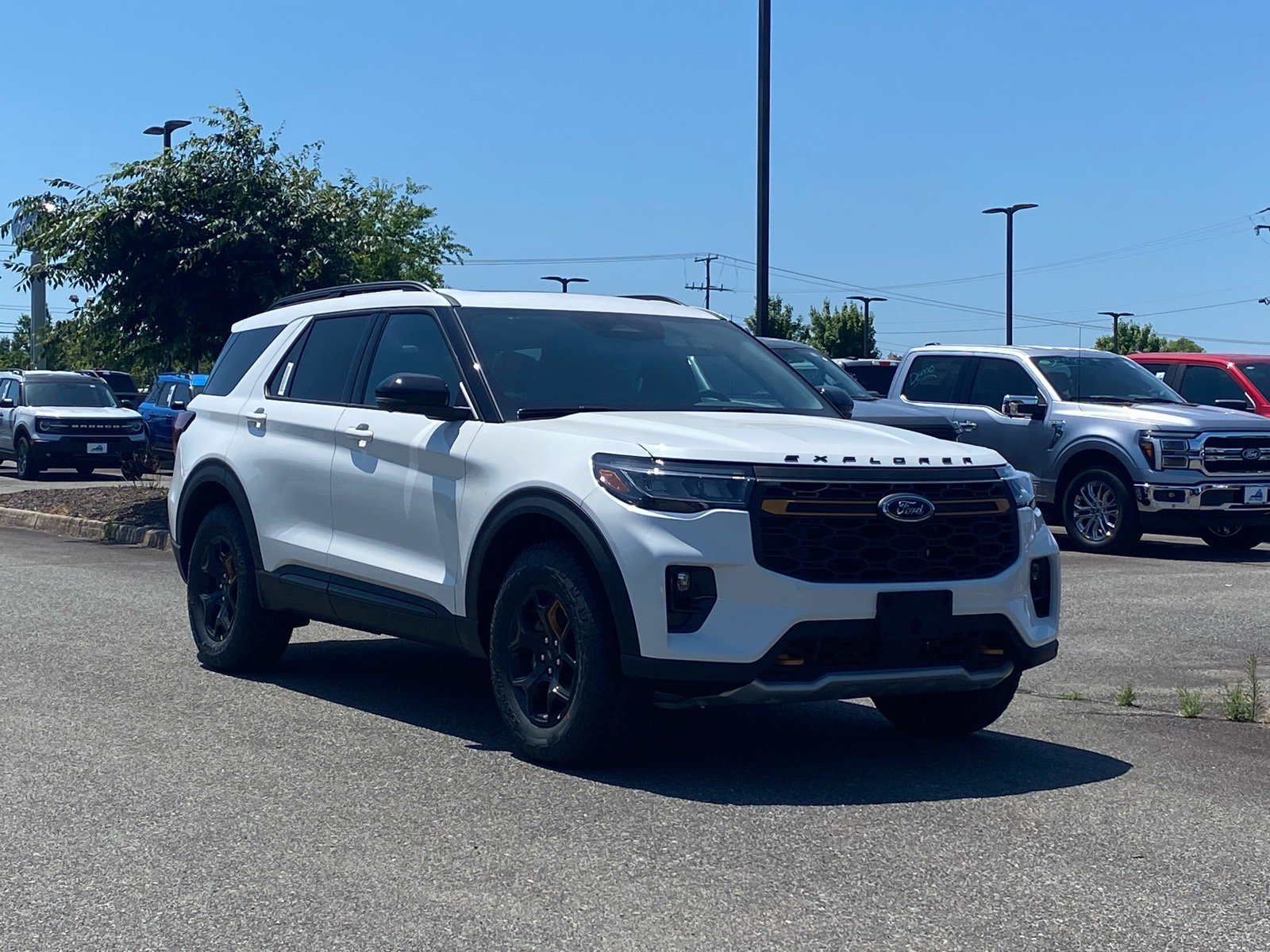 New 2026 Ford Explorer Tremor w/ Tremor Ultimate Package AWD/4WD image 2