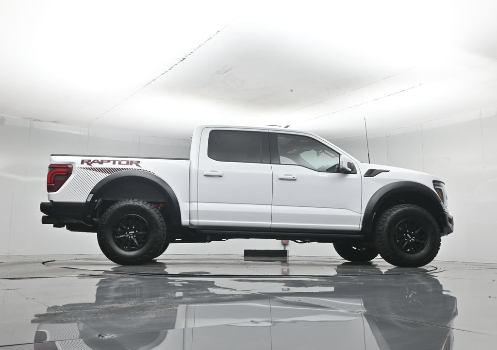 Used 2025 Ford F150 Raptor AWD/4WD image 50