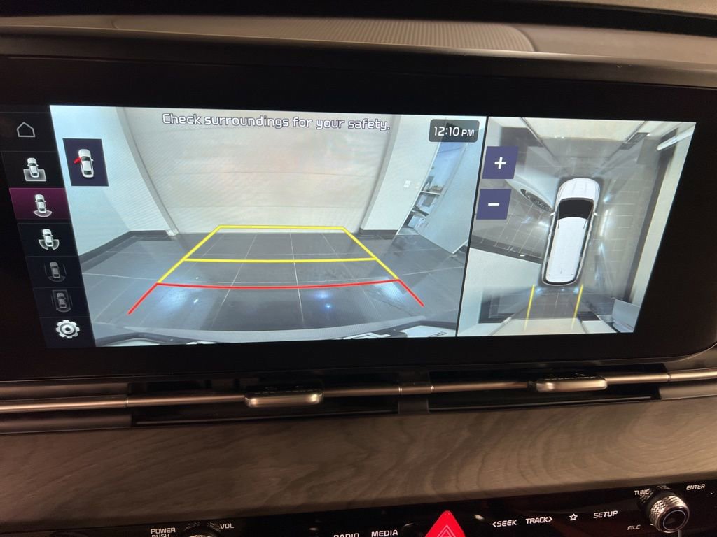 Used 2024 Kia Carnival SX image 12