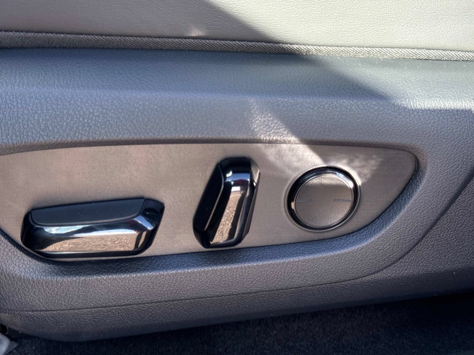New 2026 Lexus RX 350 F Sport w/ Convenience Package AWD/4WD image 17