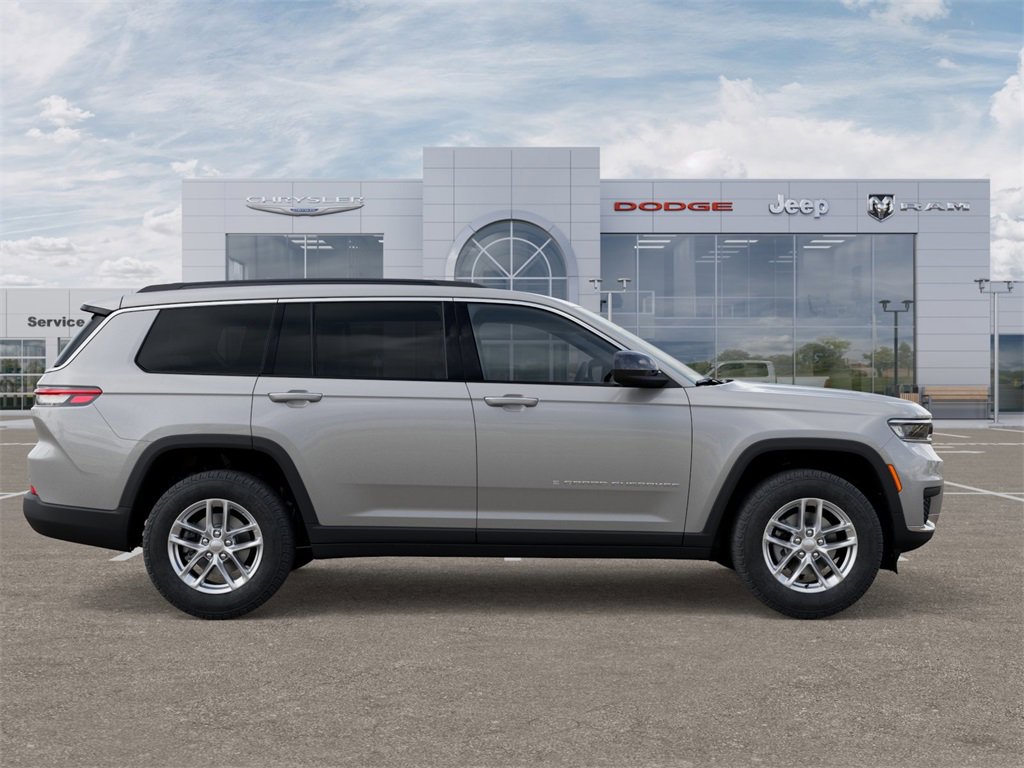 New 2025 Jeep Grand Cherokee L Laredo image 21