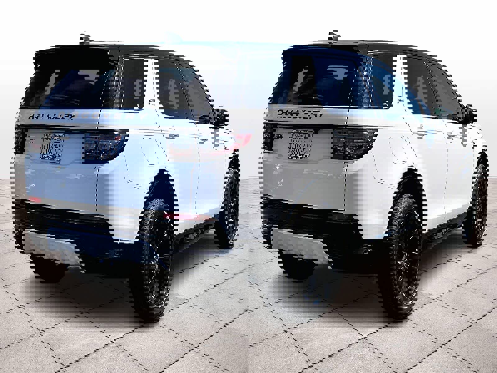 Used 2025 Land Rover Discovery Sport Dynamic SE image 14