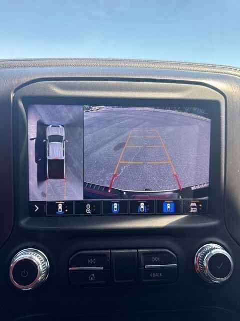 Used 2022 GMC Sierra 2500 AT4 w/ AT4 Premium Plus Package image 12