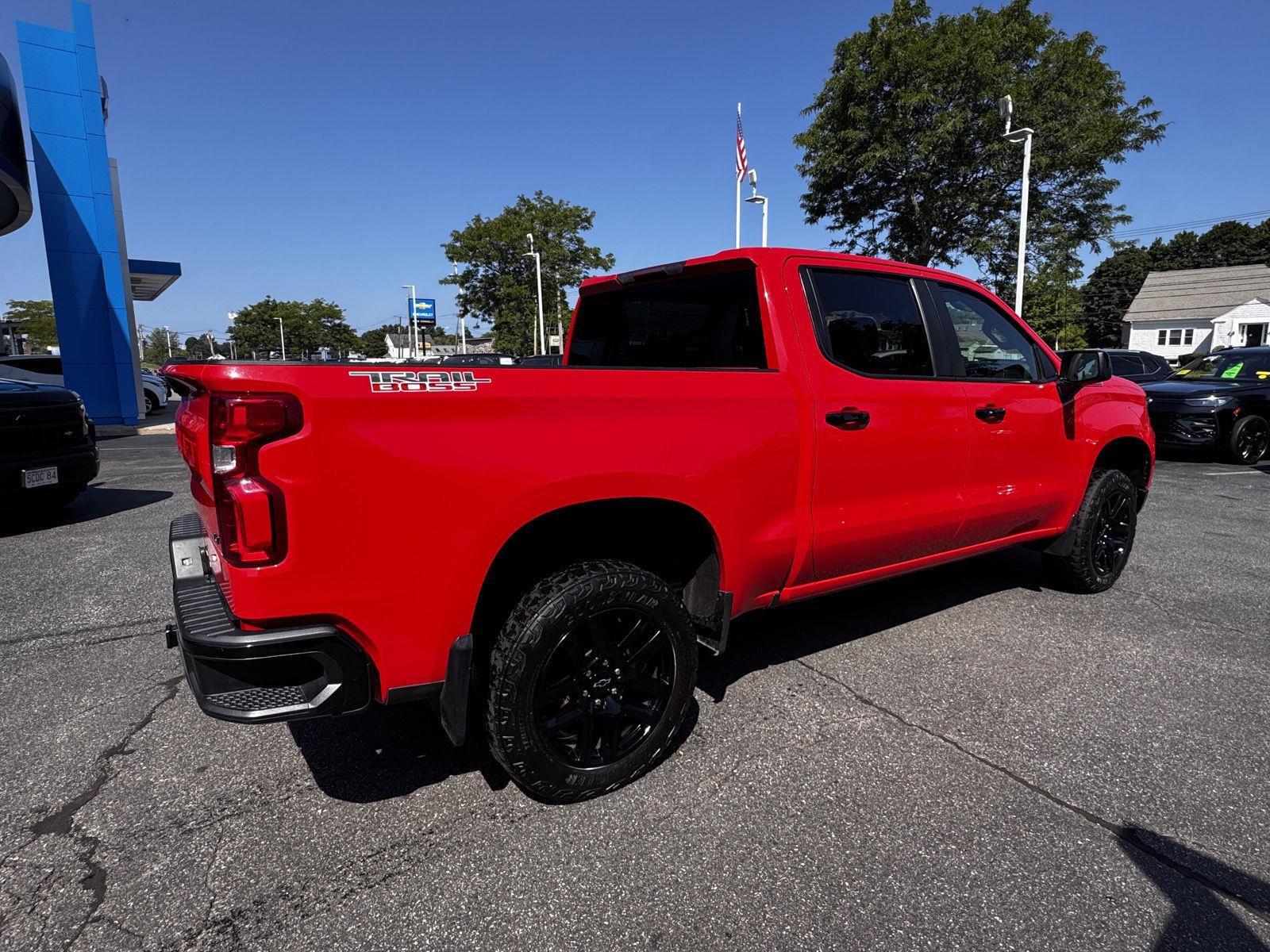 Certified 2022 Chevrolet Silverado 1500 LT Trail Boss w/ Protection Package AWD/4WD image 8