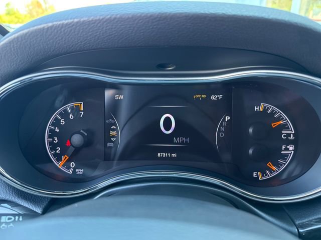 Used 2020 Jeep Grand Cherokee Trailhawk AWD/4WD image 17