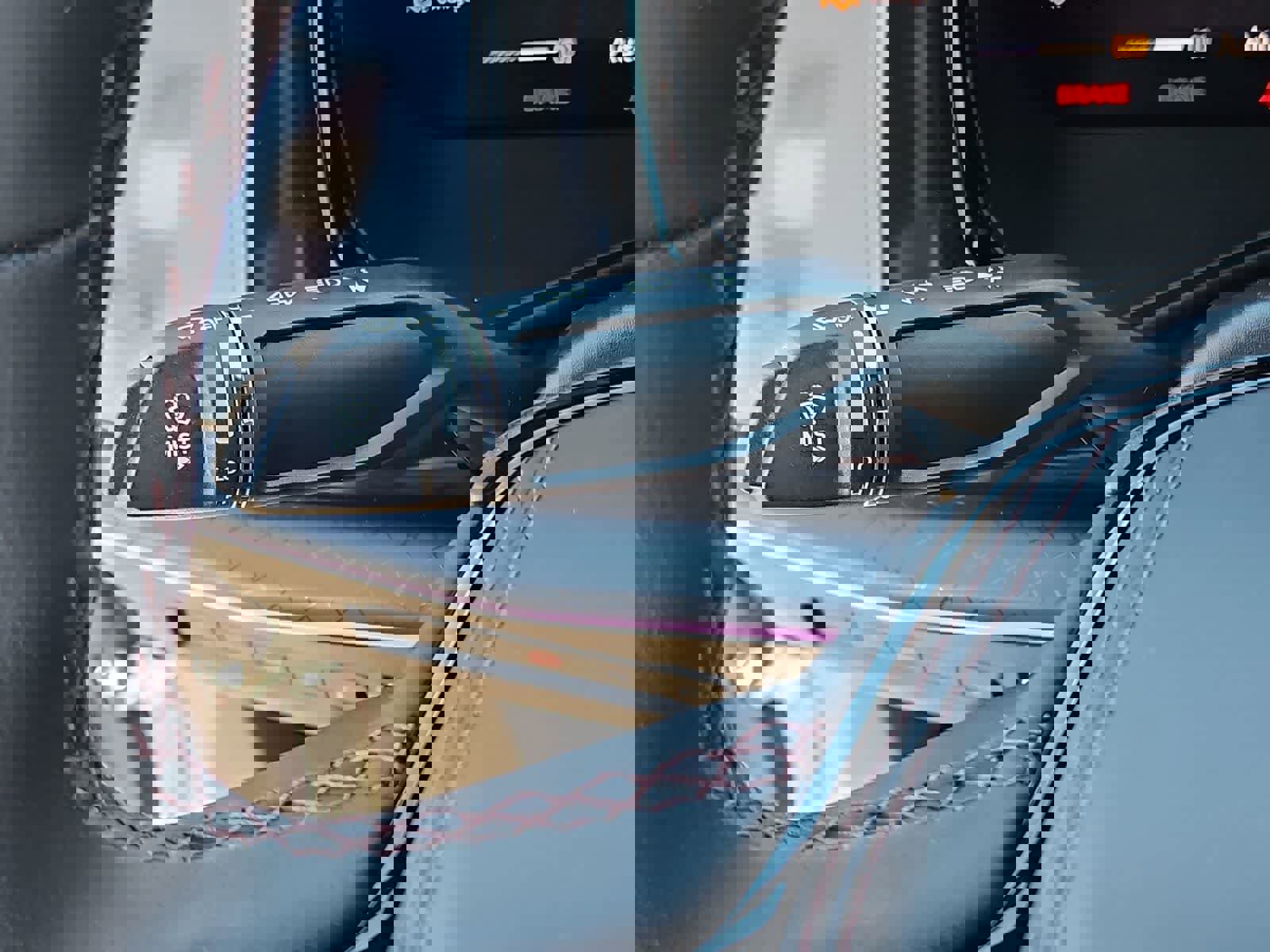 Used 2025 Jeep Wagoneer S Limited w/ Comfort Package image 27