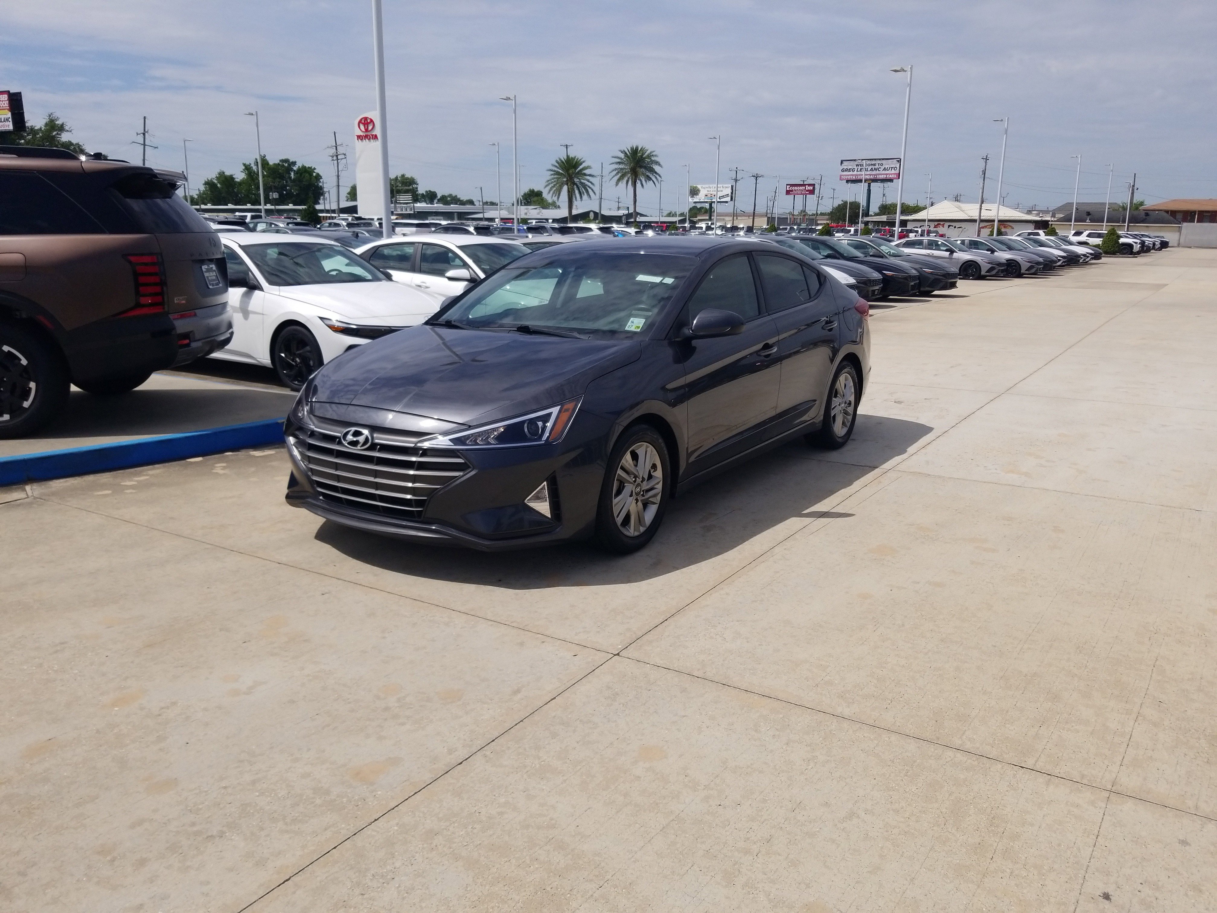 Used 2020 Hyundai Elantra SEL w/ Cargo Package (C1) image 3