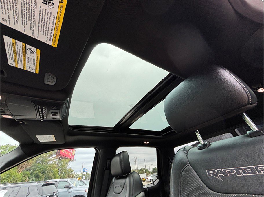 Used 2018 Ford F150 Raptor w/ Equipment Group 802A Luxury AWD/4WD image 43